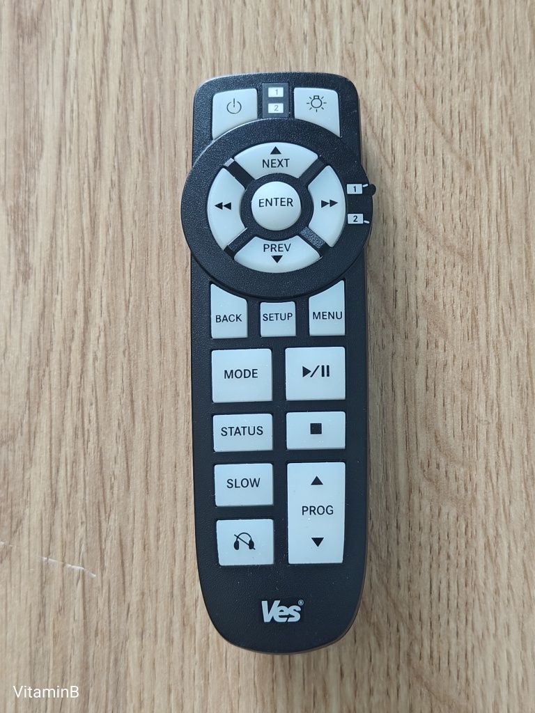 Słuchawki i pilot VES DVD uconnect