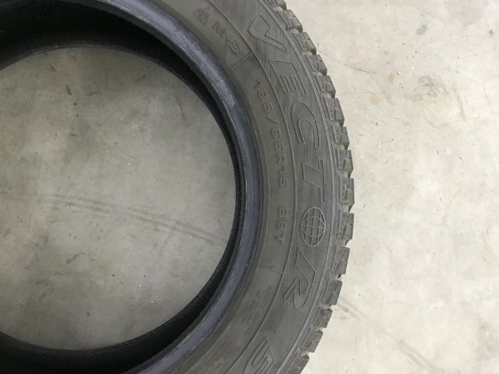 Goodyear Vector 5+ 185/65R15 88T M+S Nr 191