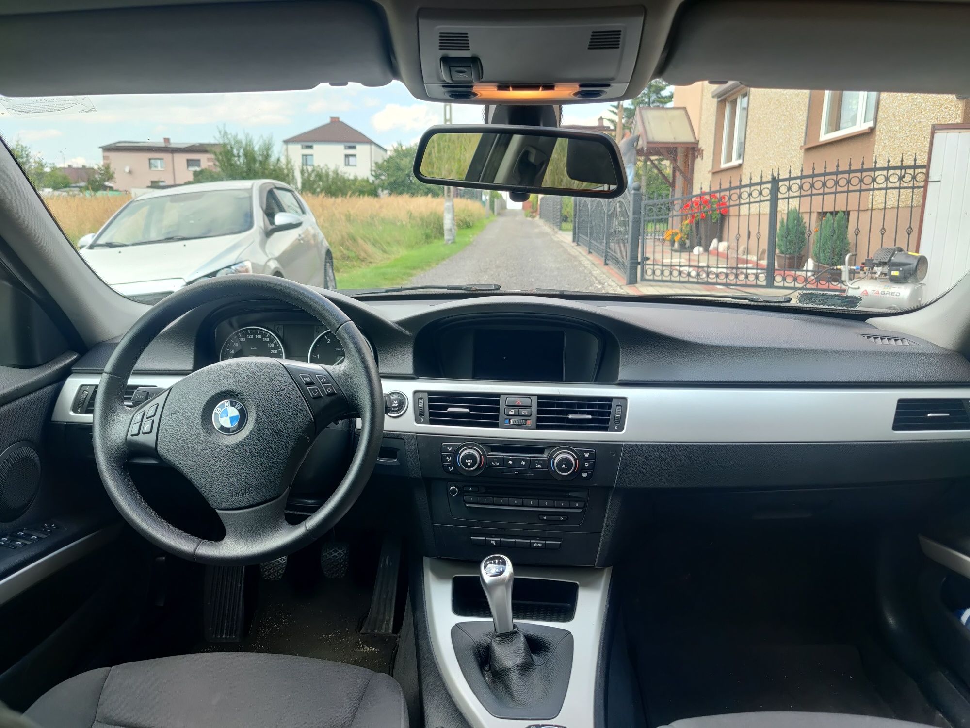 BMW e91 duża navi