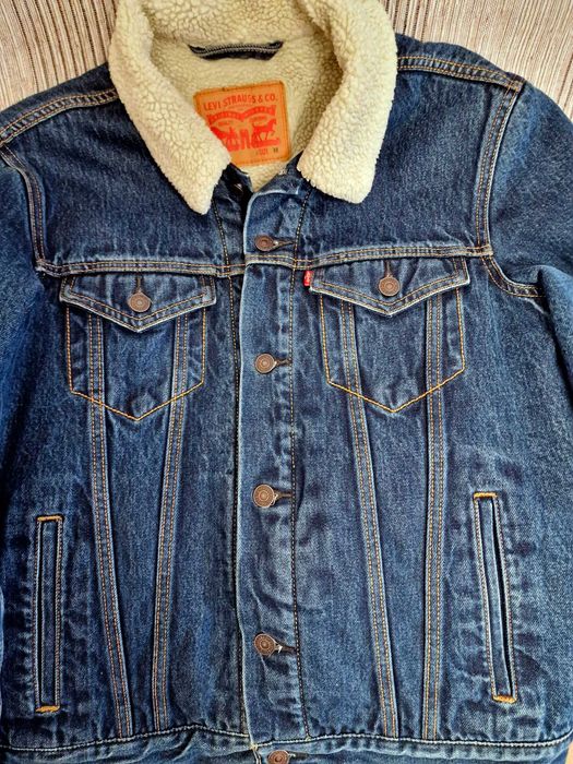 Blusão Levis com Pêlo tamanho M