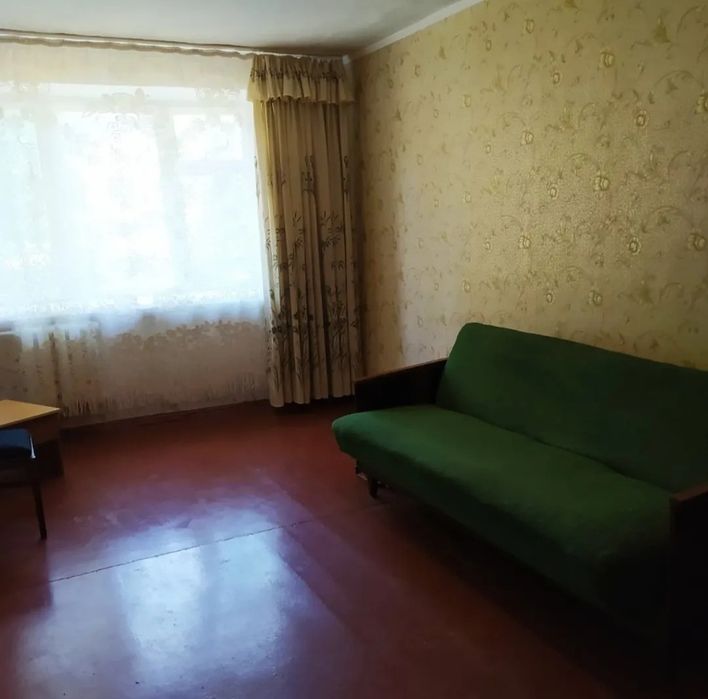 Сдам 1 ку на Молодежном 5000 за ВСЕ