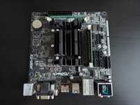 Mini komputer ASRock J4205-ITX