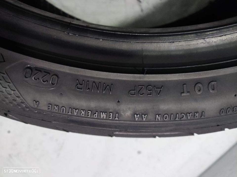 2 pneus semi novos 245-40r18 good year - oferta dos portes 14O EUROS