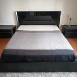 Quarto Casal completo modelo Gold da Moveme com vidro preto elegante