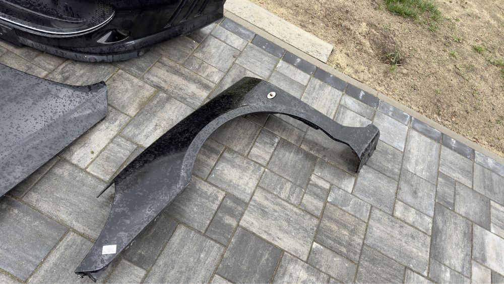 Peugeot 407 coupe zderzak maska blotniki chlodnica lampa Bixenon