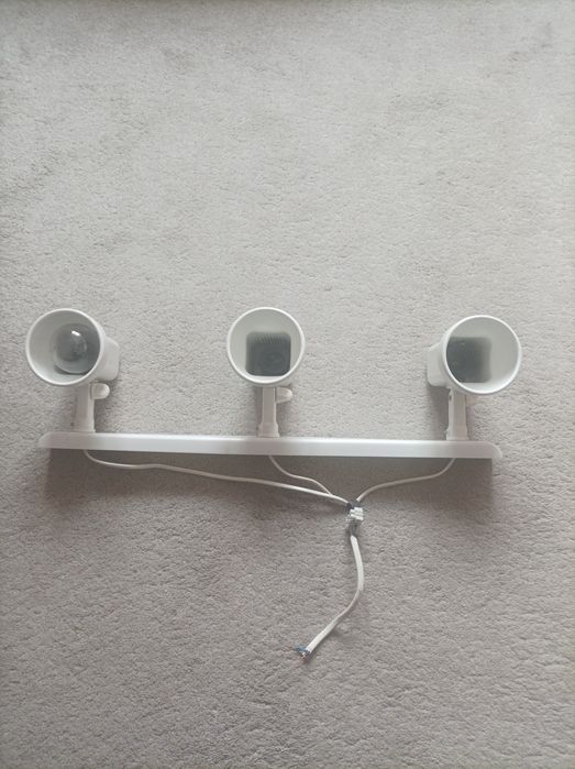 Lampa na 3 żarówki. Im