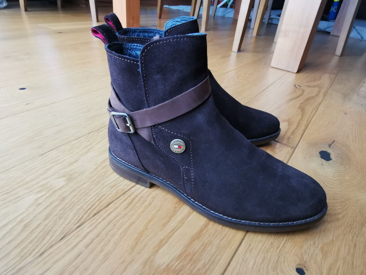 Botki Tommy Hilfiger r. 37