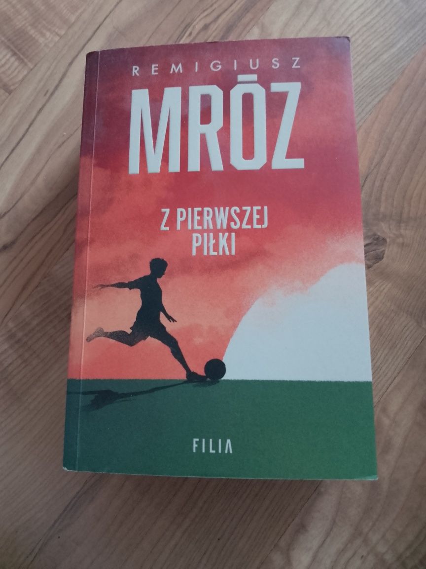 Remigiusz Mróz- Z pierwszej piłki