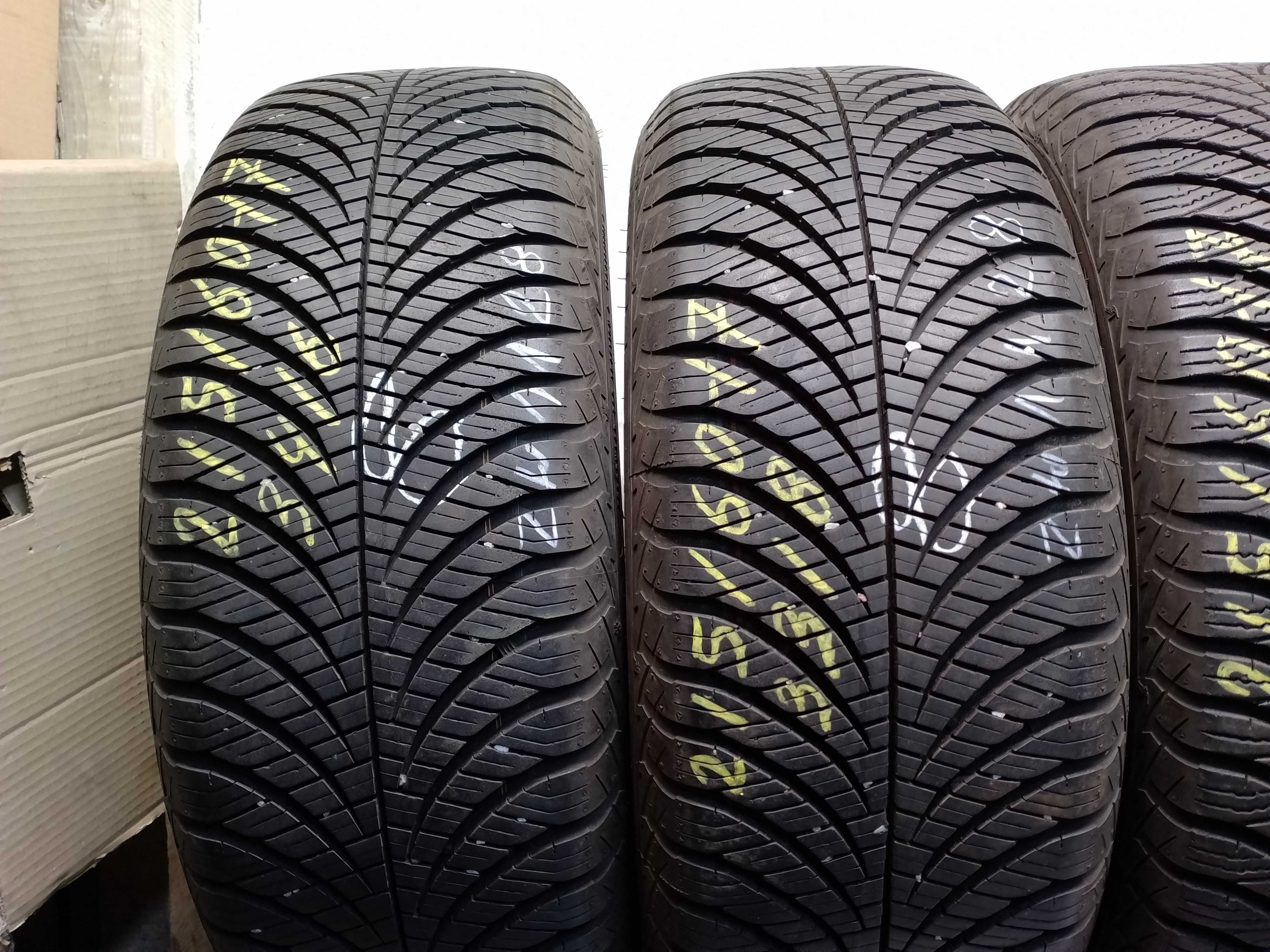 215/60 17 GoodYear Vector4Seasons 3416/3318 Obrzycko Z1128