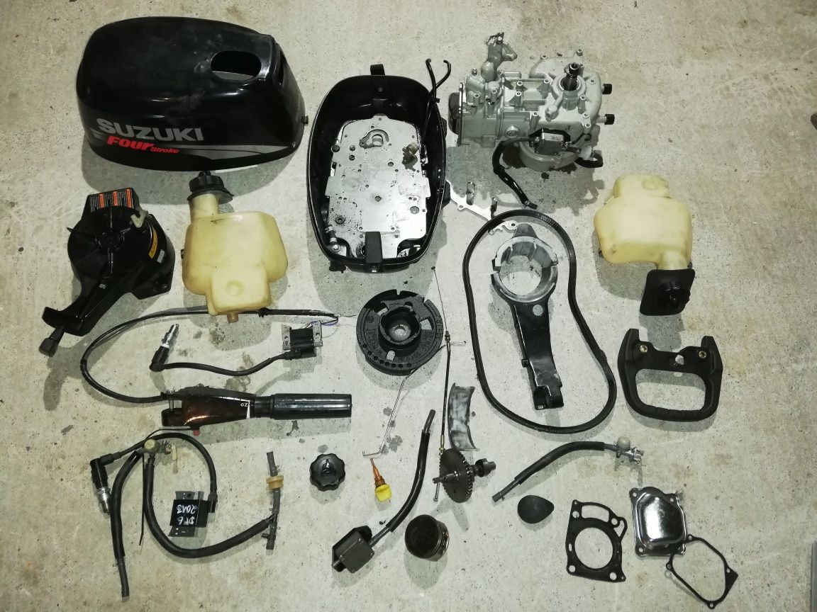 Silnik zaburtowy Suzuki DF 4.5.6 części