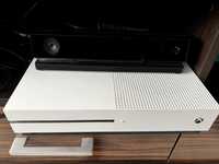 Microsoft Xbox One S 500Gb + Kinect + 2 контролера