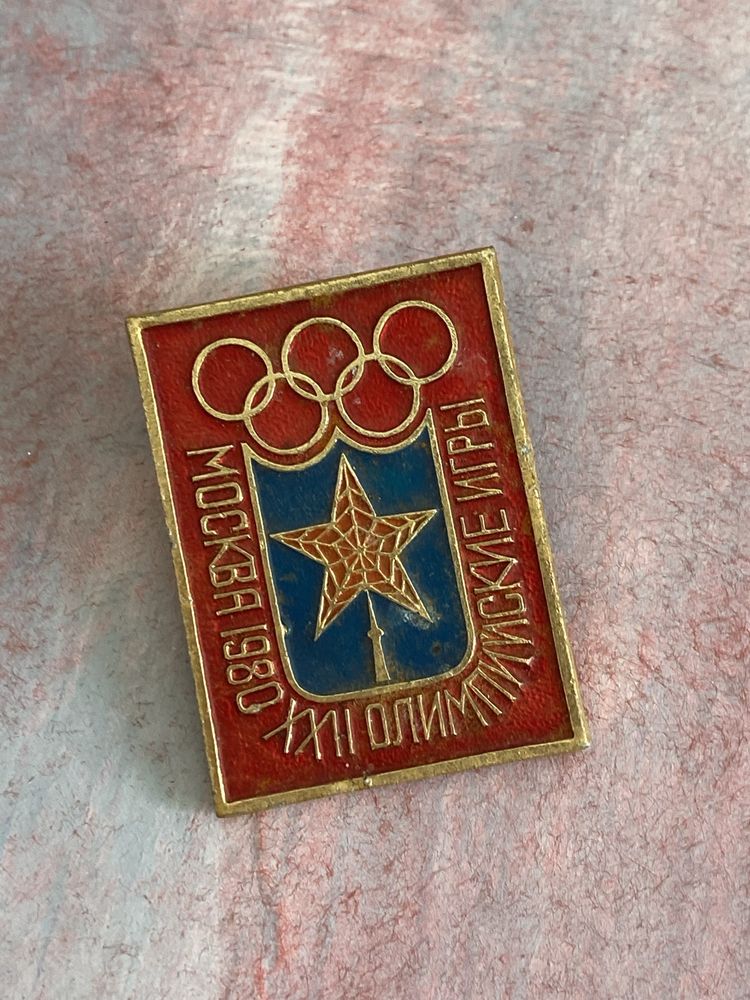 2 Przypinki Olimpiada Moskwa 80