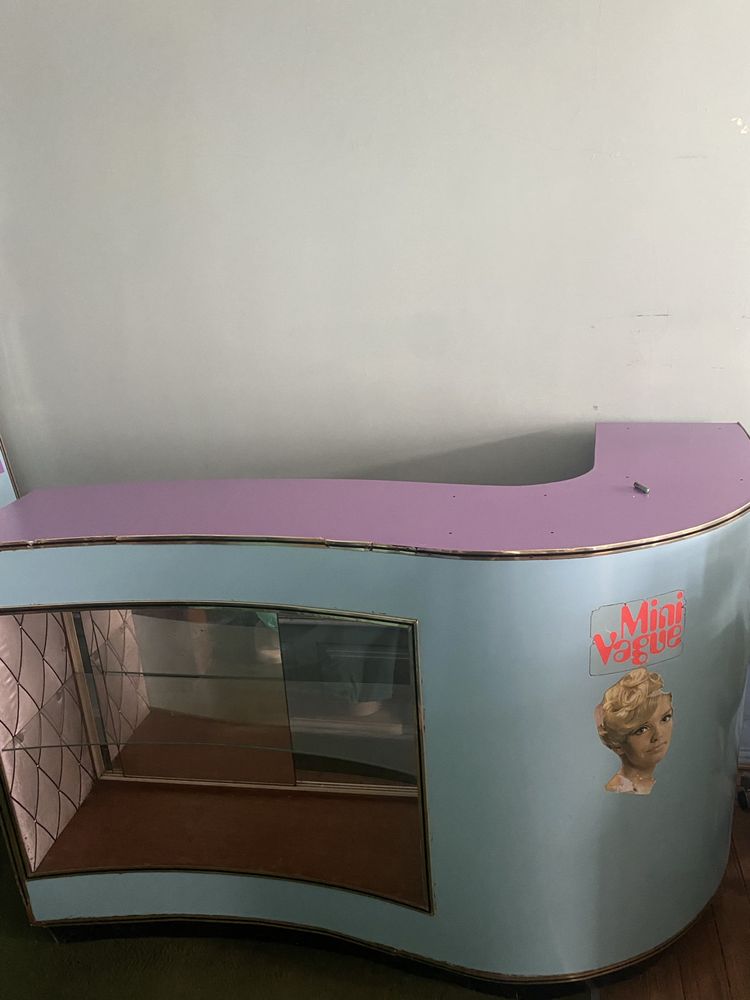 Conjunto de moveis vintaje de salão de cabeleireiro