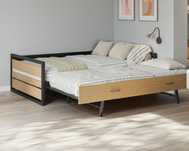Cama dupla pinho e MDF e 2 colchões