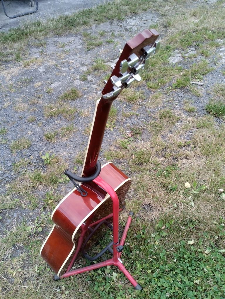 Gitara elektro akustyczna Gear4music dreadnought