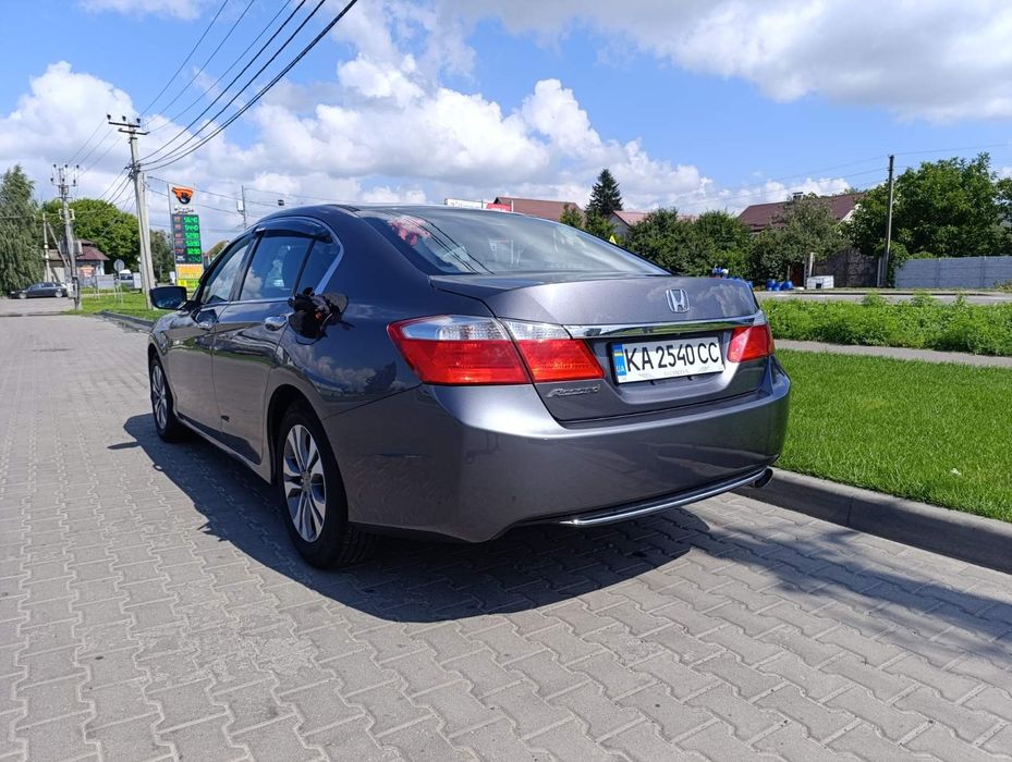 Продаю Honda Accord