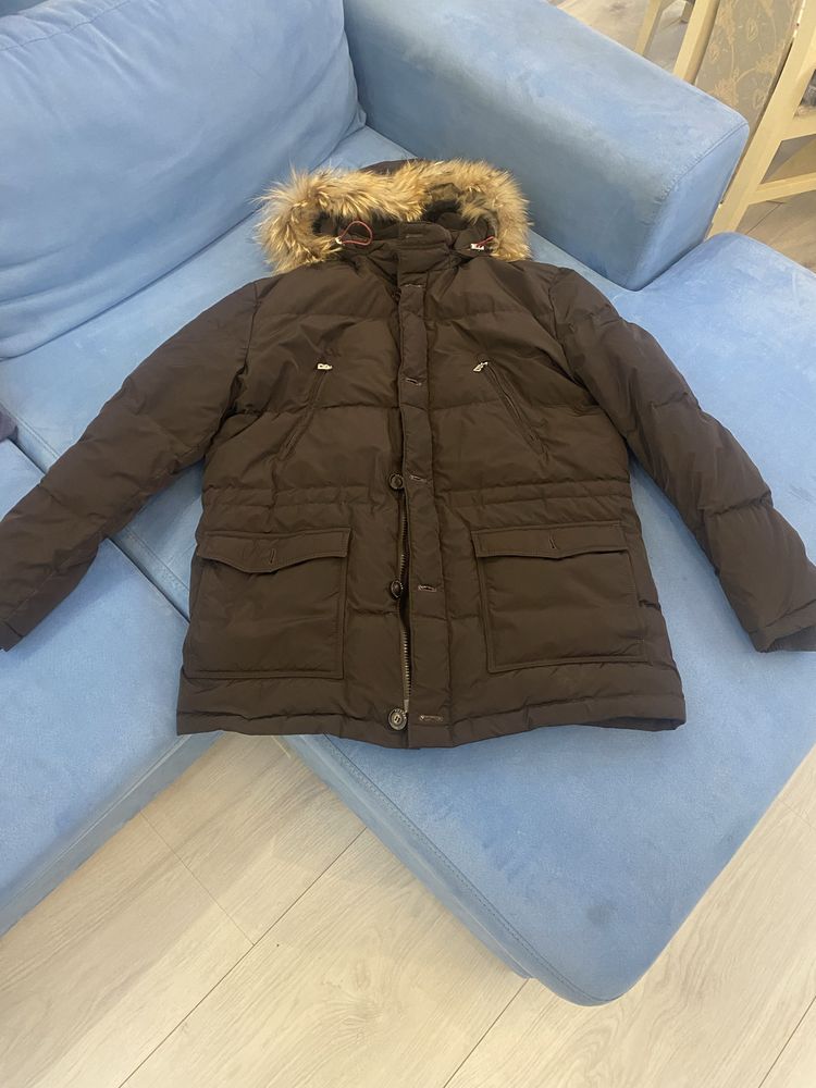 Продам мужской пуховик Bogner