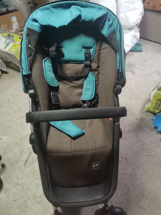 Carrinho zippy .    .    .