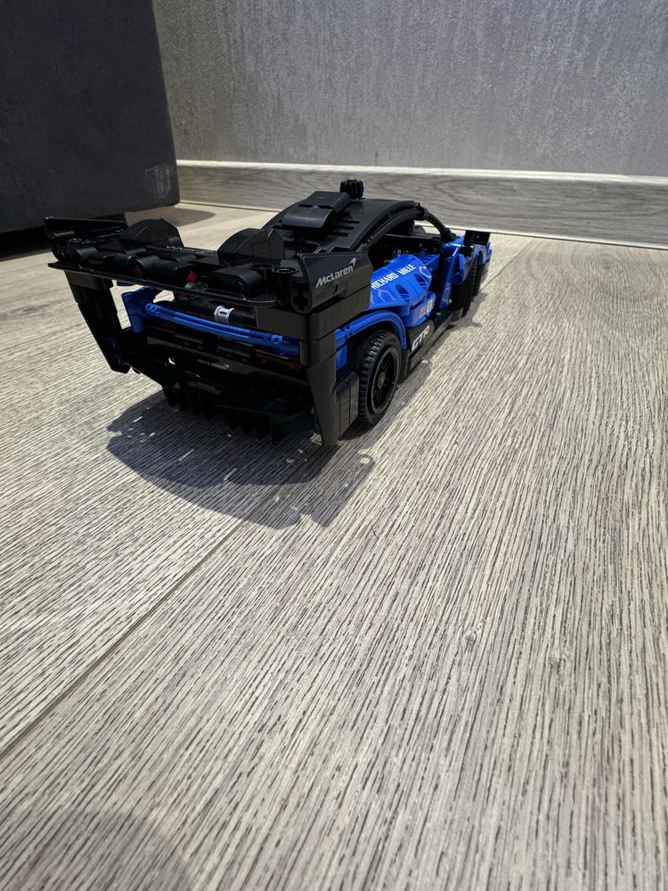 LEGO Technic McLaren Senna GTR 42123