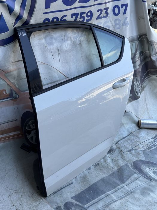 Двері Skoda a7 9p9p octavia шкода октавія а7 дверка дверь