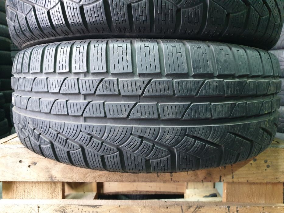 Зимові шини PIRELLI 225/60 R16 резина Р16