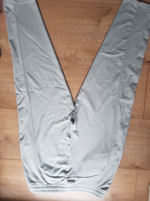 Nowe bawełniane dresy męskie marki  4F Robert Lewandowski rozmiar 2XL