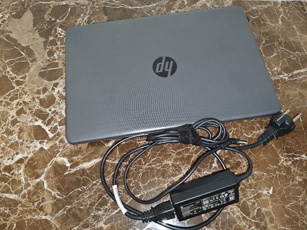 Ноутбук HP 16/256 Core i5 1035G1