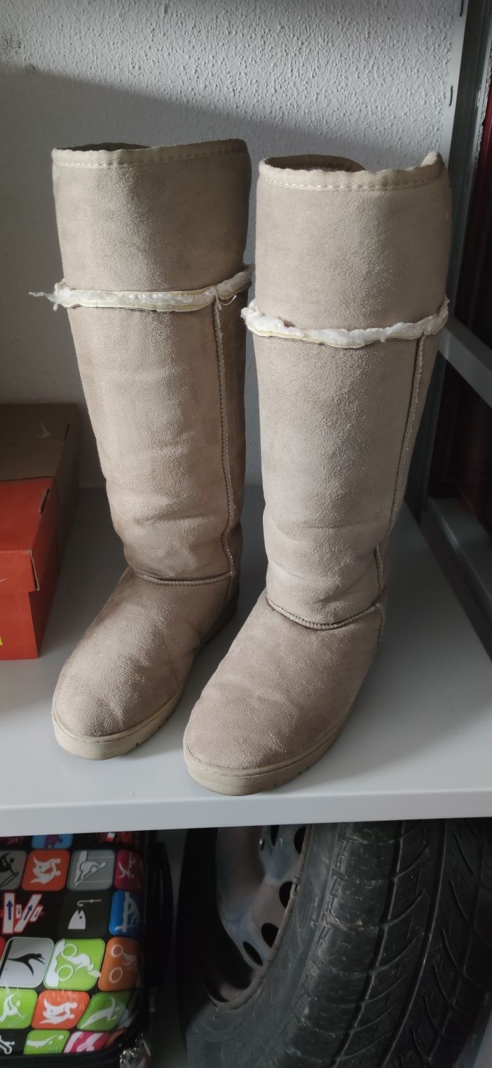 Botas cremes N° 38