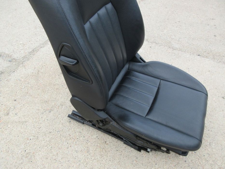 mercedes W204 ELEGANCE fotel kierowcy czarna skóra