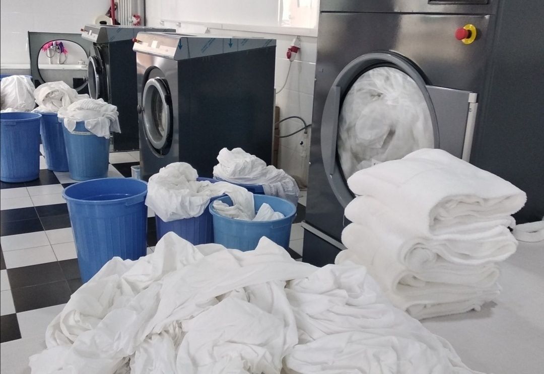 Lares clínicas máquina de lavar roupa industrial Self-service