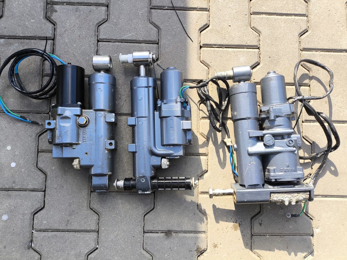 Silnik zaburtowy Yamaha Mercury silownik Power trym