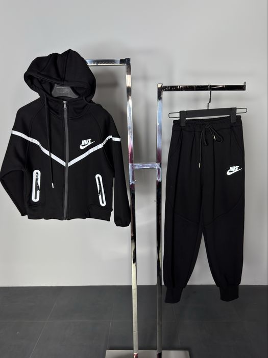 Утеплений Nike Tech Fleece Reflective р140-180