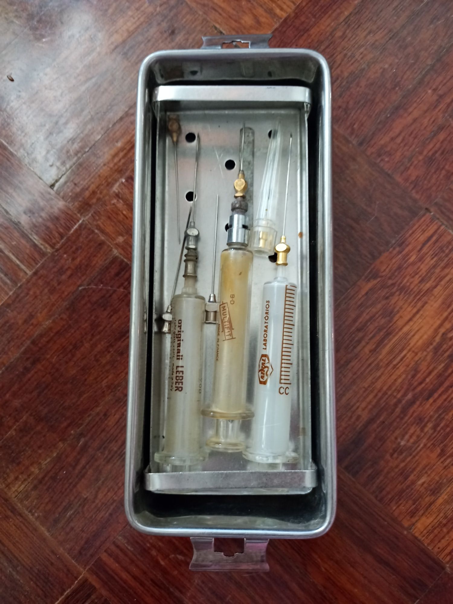 seringas com caixa original