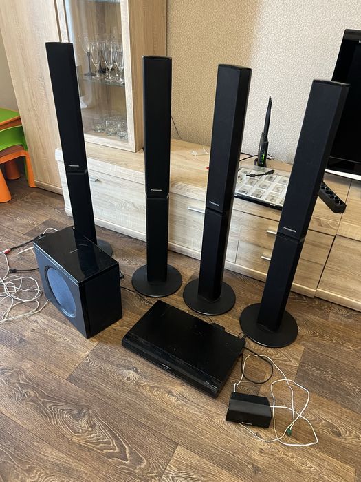 Домашній кінотетар Panasonic SC-PT880