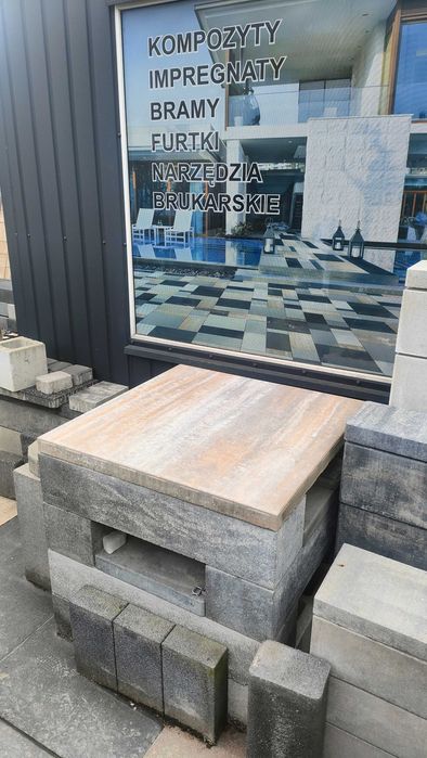 Blat stół grill kuchnia taras palisada kostka brukowa ogrodzenie mur