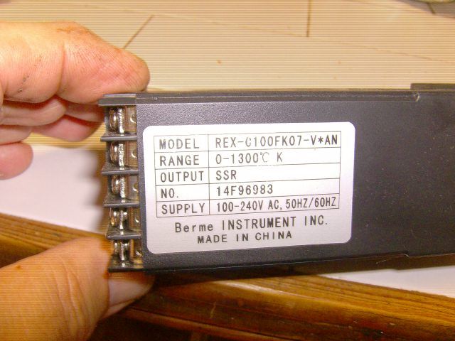 Termóstatos Digitais REX C-100 Novos