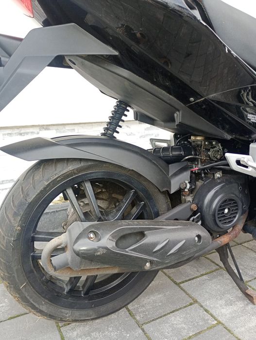 Skuter GTS Sirocco 50