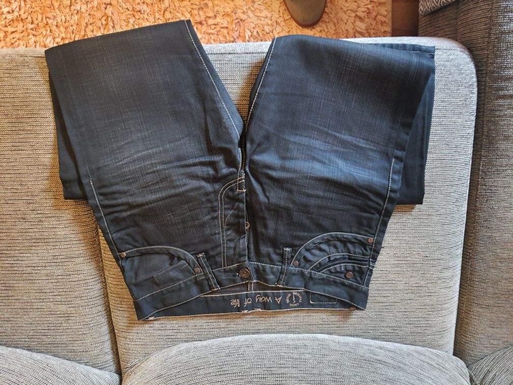 Calças Denim Tamanho 42