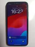 Iphone 11 чорного кольору