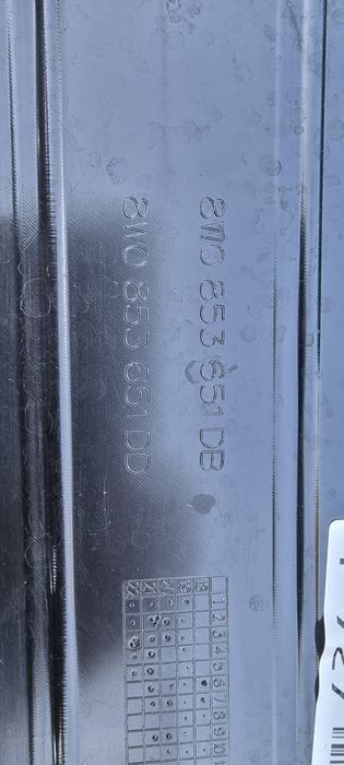 Zderzak przód przedni audi a4 b9 8w lift 20- kompletny