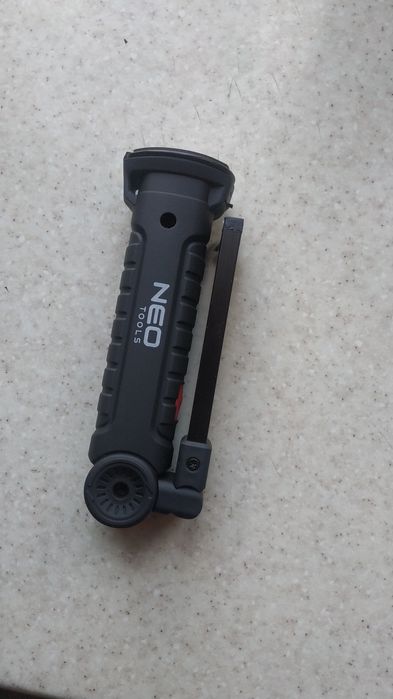 Продам універсальний акумуляторний лед-ліхтар NEO TOOLS