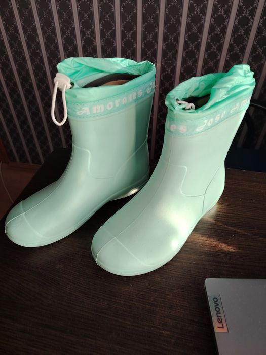 Сапоги резиновые 37/ 38 р пена нежно мятные с носками утепленными