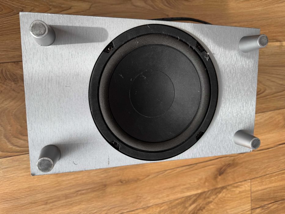 Magnat Cubus 5100A – mocny, solidny subwoofer aktywny (50 W RMS)