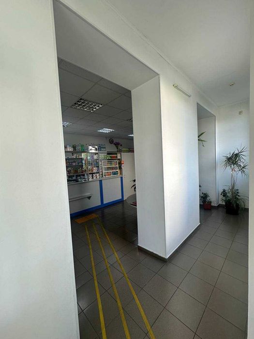 ЮВІЛЕЙНИЙ 132м2 Продам ФАСАДНЕ КУТОВЕ приміщення з Парковкою