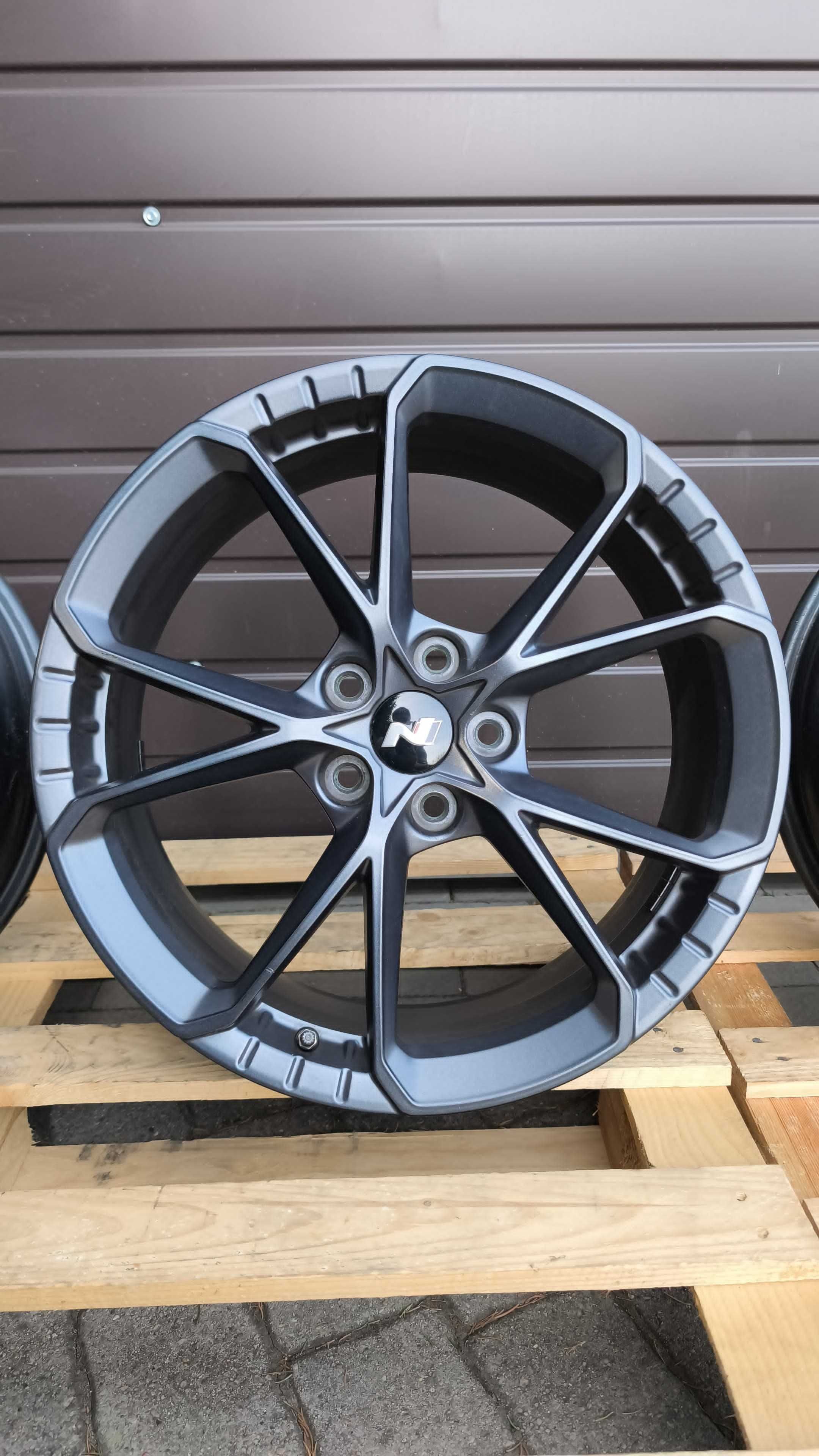 3 sztuki felgi aluminiowe Hyundai i 30 19" 5x114,3 Et 55 TPMS (OL607F)