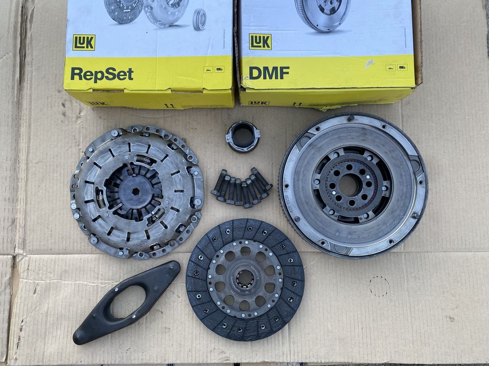 Kit Volante Bimassa LuK  - BMW 3 (E46) 320 d 150cv. Caixa 5vel.