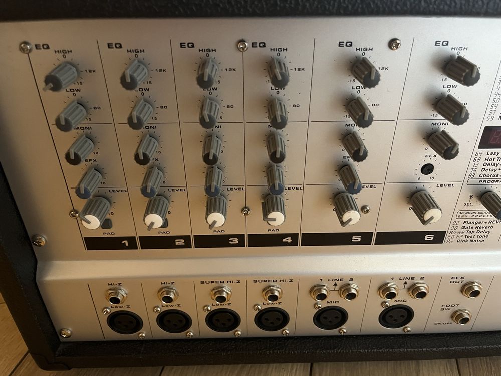 PHONIC 620+ powermixer mixer wzmacniacz