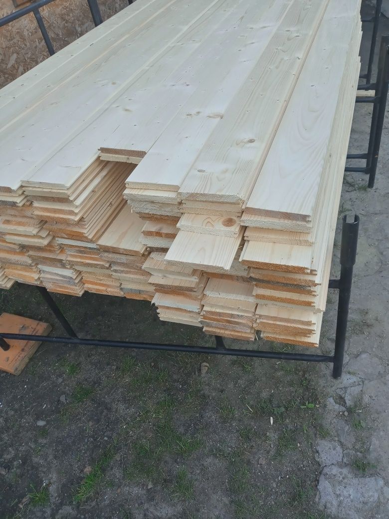 Deski. Kantowki strugane ogrodzenie Boazeria
