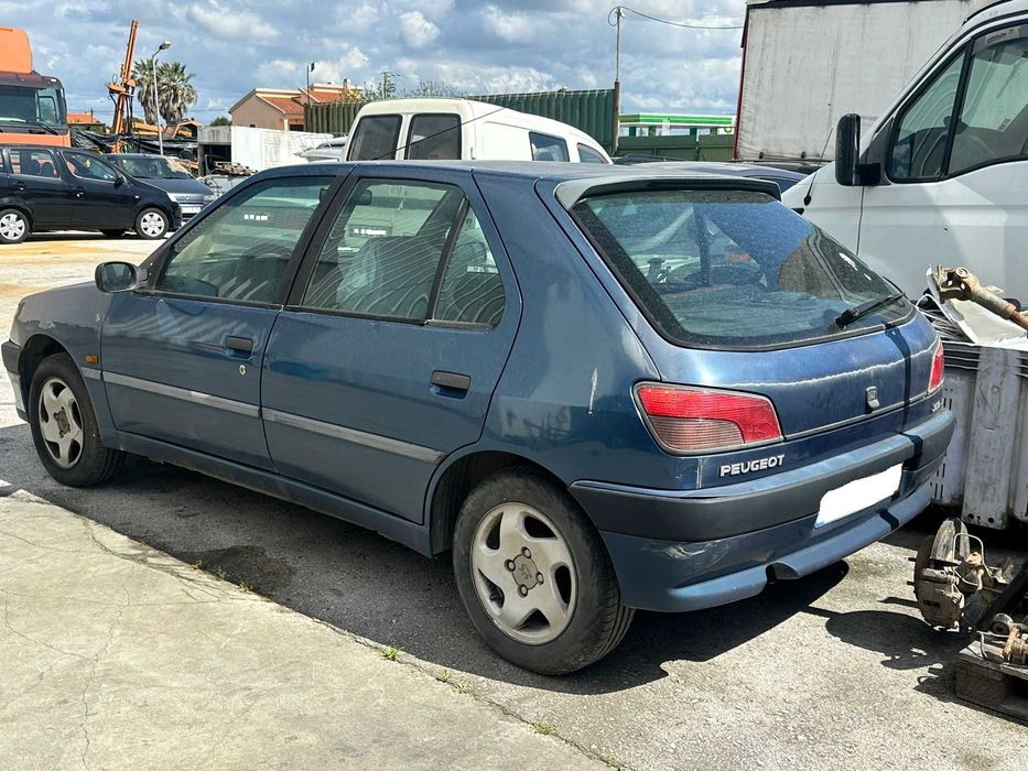Peugeot 306 1.4 Gasolina Para Peças