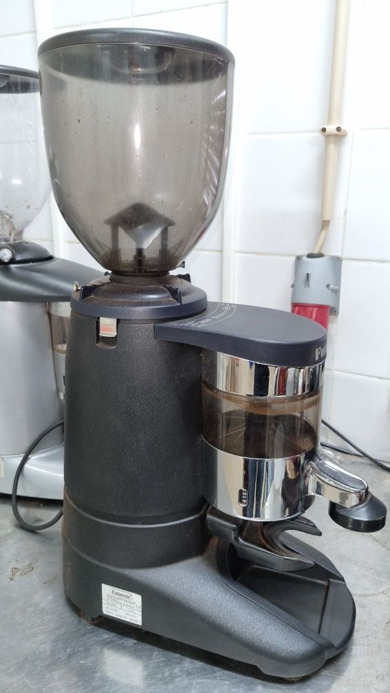 Moinhos de café profissional